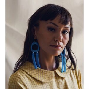 WARREN STEVEN SCOTT Double Bar Earrings in Blue